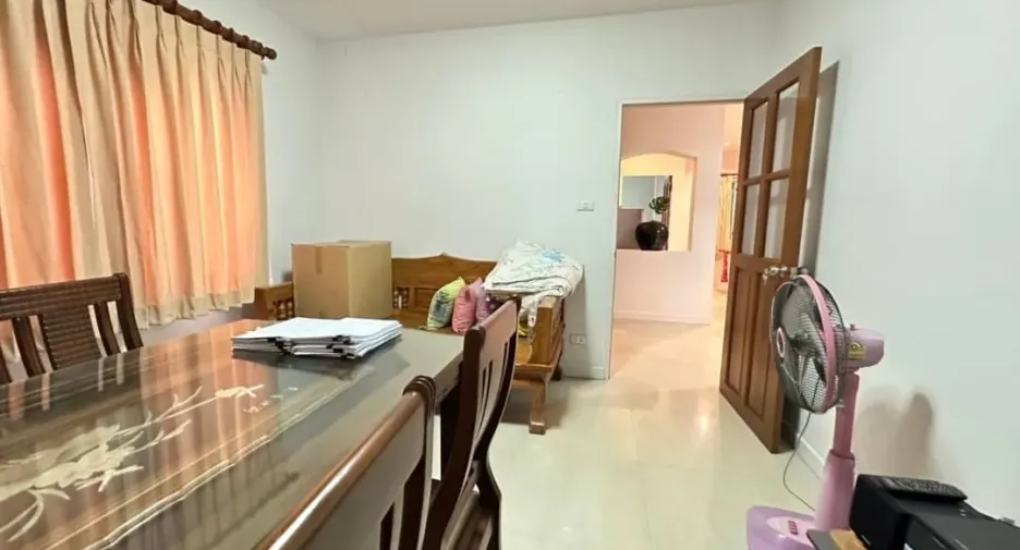 出售 4 卧室 独立屋 在 Phutthamonthon, Nakhon Pathom