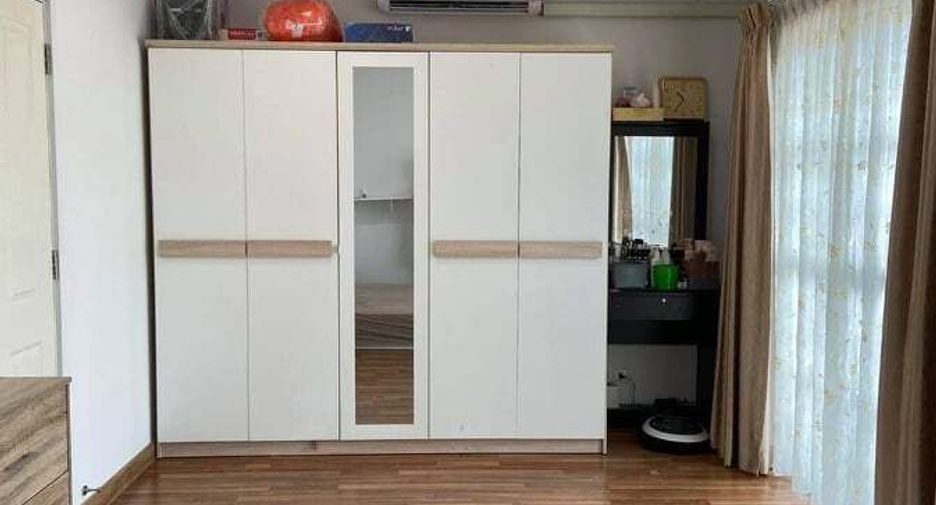 For sale 3 bedrooms townhouse in Thanyaburi, Pathum Thani