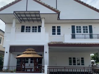 For sale 5 bedrooms house in Hat Yai, Songkhla