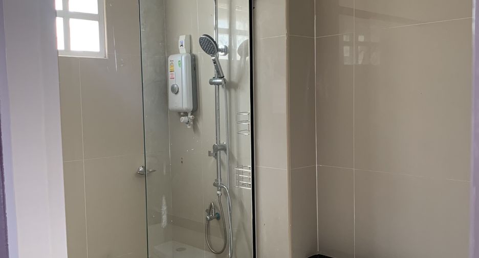 For sale 5 bedrooms house in Hat Yai, Songkhla
