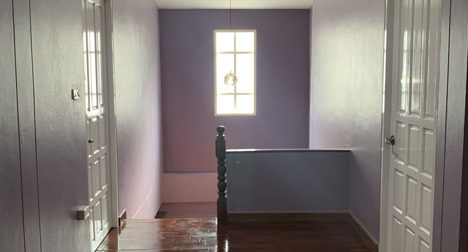 For sale 5 bedrooms house in Hat Yai, Songkhla