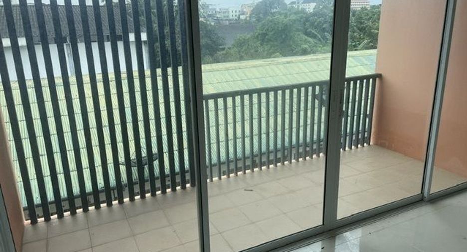 For sale 4 ベッドルーム townhouse in Hat Yai, Songkhla