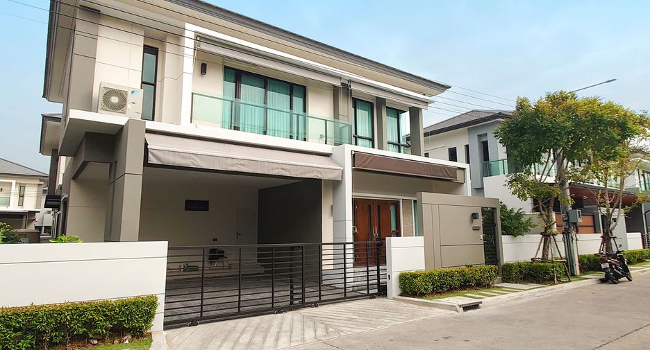 For sale 5 bedrooms house in Mueang Nonthaburi, Nonthaburi