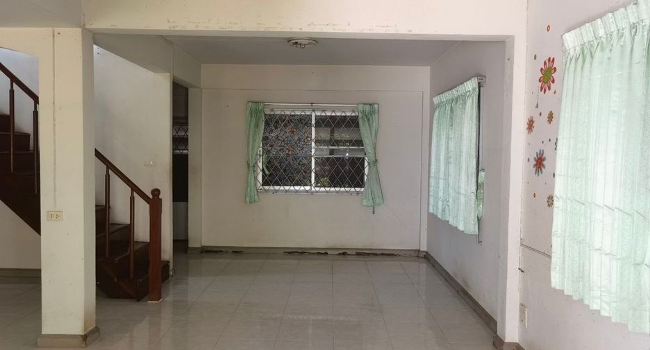For sale 3 ベッドルーム house in Mueang Samut Sakhon, Samut Sakhon