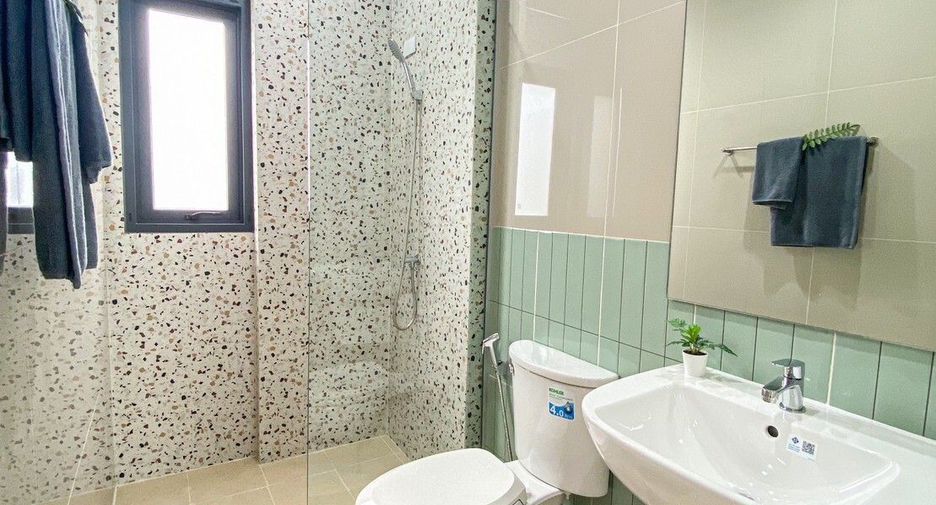 For sale 4 bedrooms house in Sam Phran, Nakhon Pathom