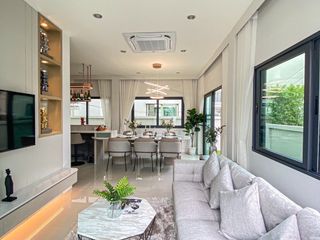 For sale 4 ベッドルーム house in Sam Phran, Nakhon Pathom