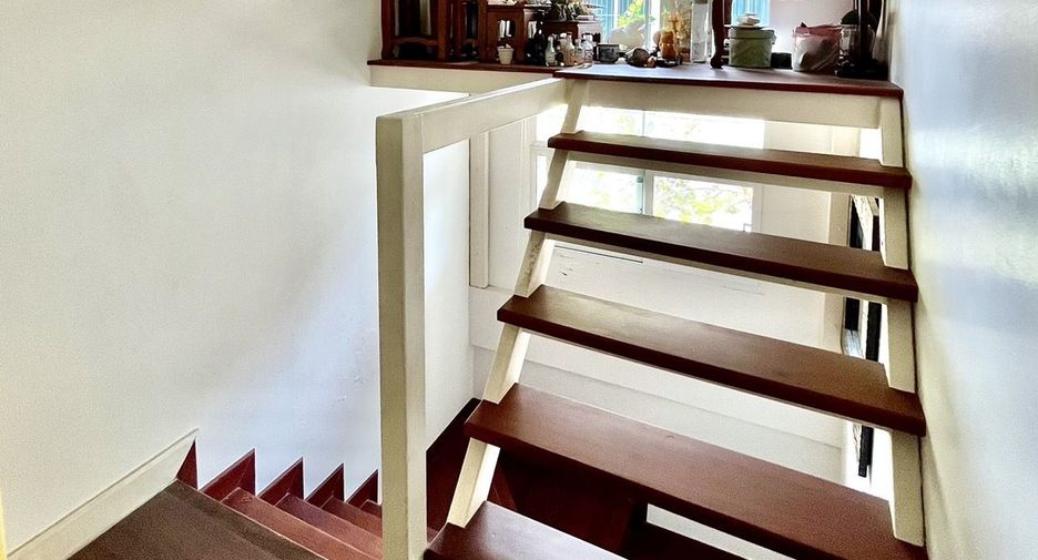 For sale 3 bedrooms house in Mueang Nonthaburi, Nonthaburi