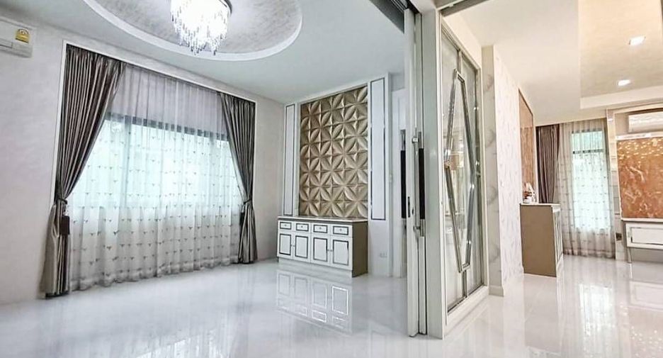 Продажа 5 спальни дом в Mueang Nonthaburi, Нонтабури