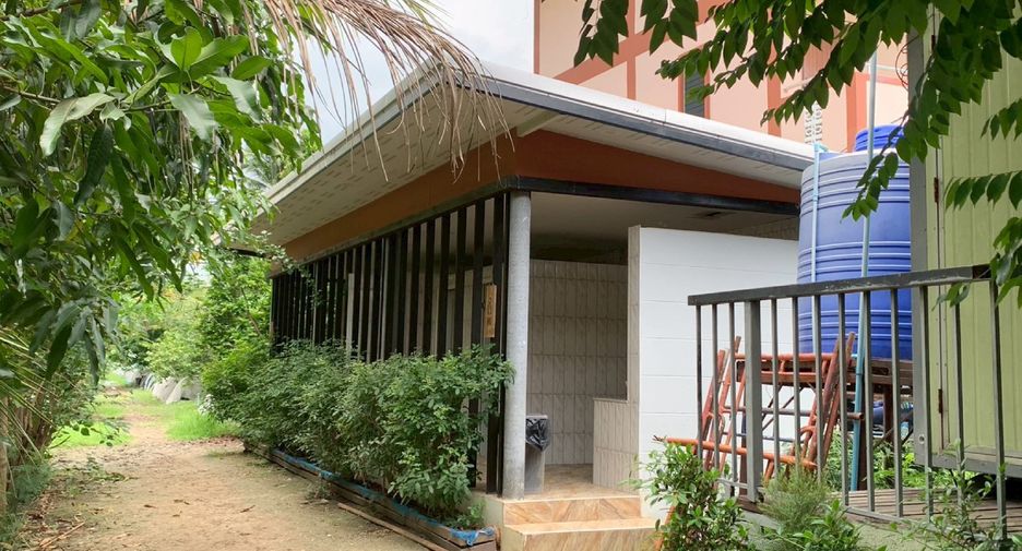 Terreno en venta en Sam Phran, Nakhon Pathom