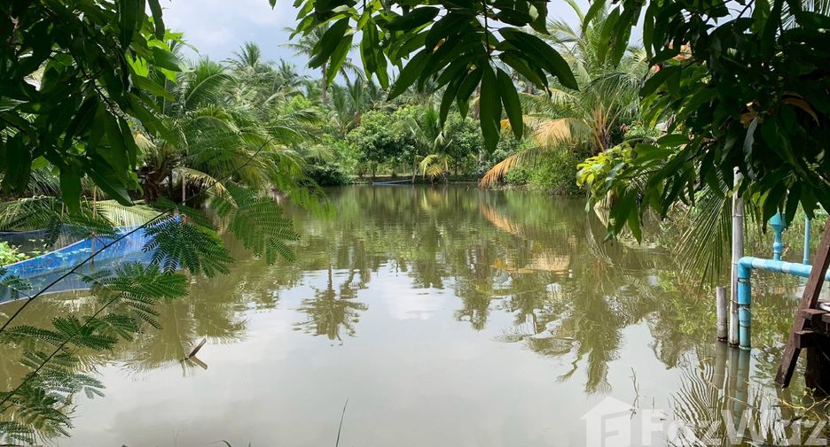 Terreno en venta en Sam Phran, Nakhon Pathom