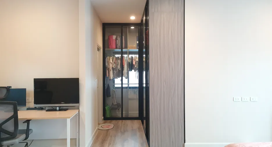 Casa en venta de 4 habitaciones en Pak Kret, Nonthaburi