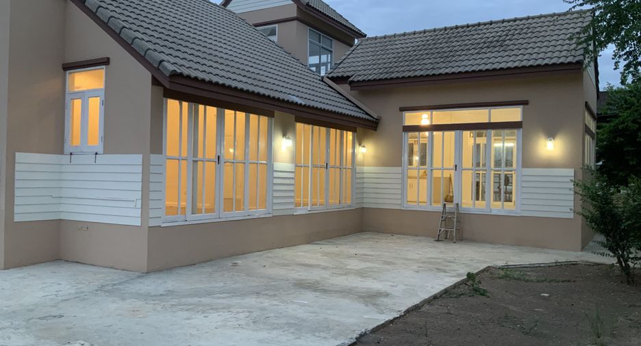 For sale 2 bedrooms house in Lam Luk Ka, Pathum Thani