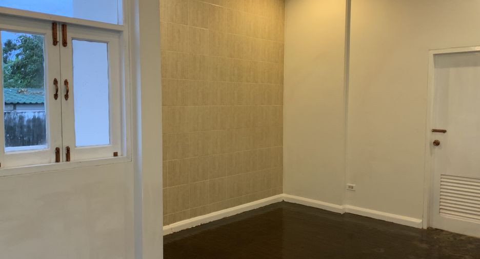 For sale 2 bedrooms house in Lam Luk Ka, Pathum Thani