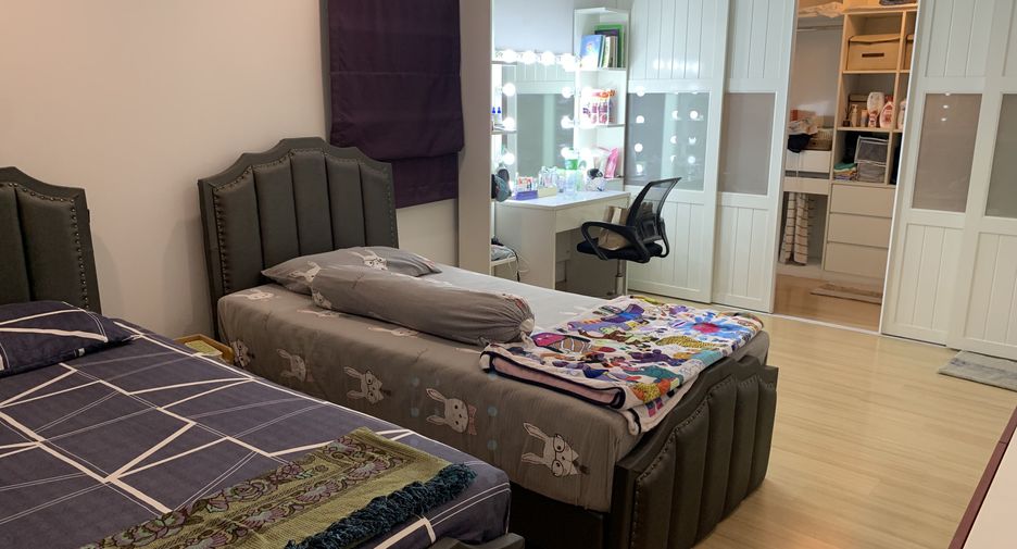 Haus zum Kauf mit 3 Zimmer in Bang Bua Thong, Nonthaburi