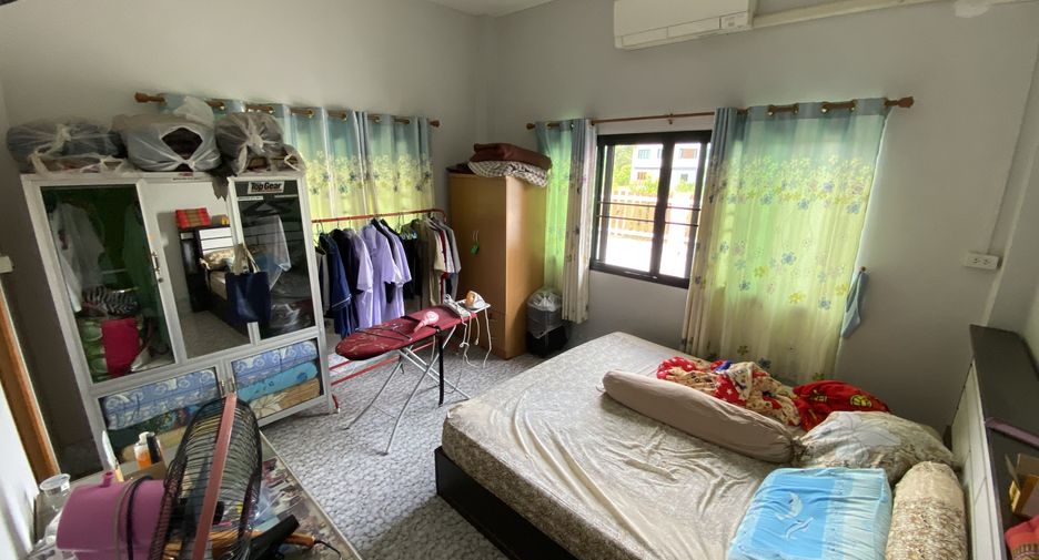 For sale 2 bedrooms house in Mueang Uttaradit, Uttaradit