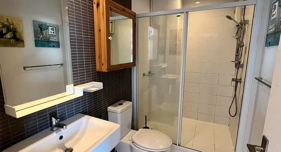 For rent 2 bedrooms condo in Pak Kret, Nonthaburi