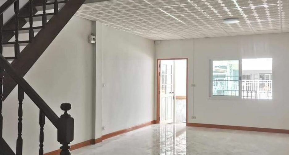 For sale 2 bedrooms townhouse in Bang Bua Thong, Nonthaburi