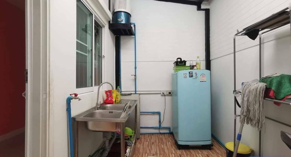 For sale 4 bedrooms townhouse in Bang Yai, Nonthaburi