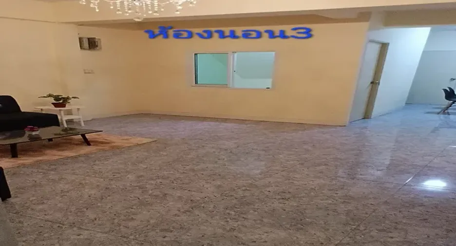 Casa adosada en venta de 3 habitaciones en Bang Bua Thong, Nonthaburi