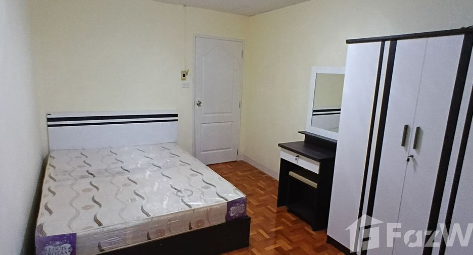 Casa adosada en venta de 3 habitaciones en Bang Bua Thong, Nonthaburi