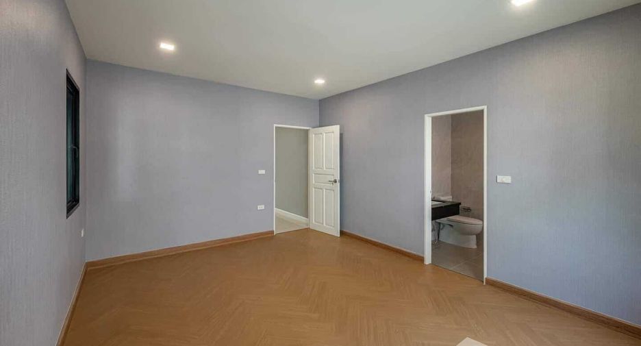 For sale 5 bedrooms house in Bang Yai, Nonthaburi