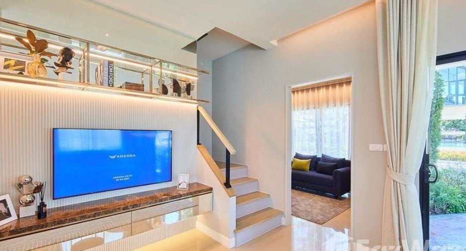 Продажа 4 спальни дом в Mueang Pathum Thani, Патумтани
