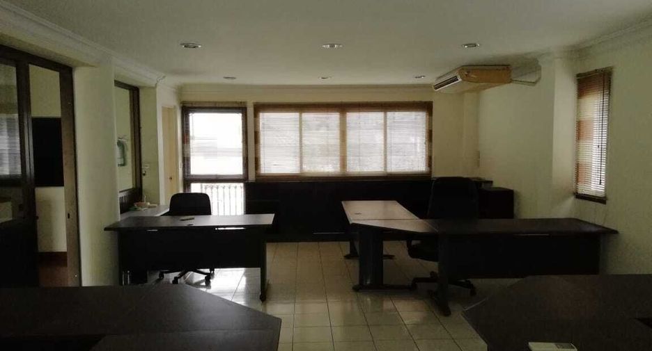 For sale office in Suan Luang, Bangkok