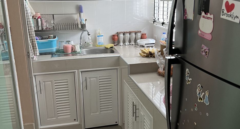 For sale 4 bedrooms house in Bang Bua Thong, Nonthaburi