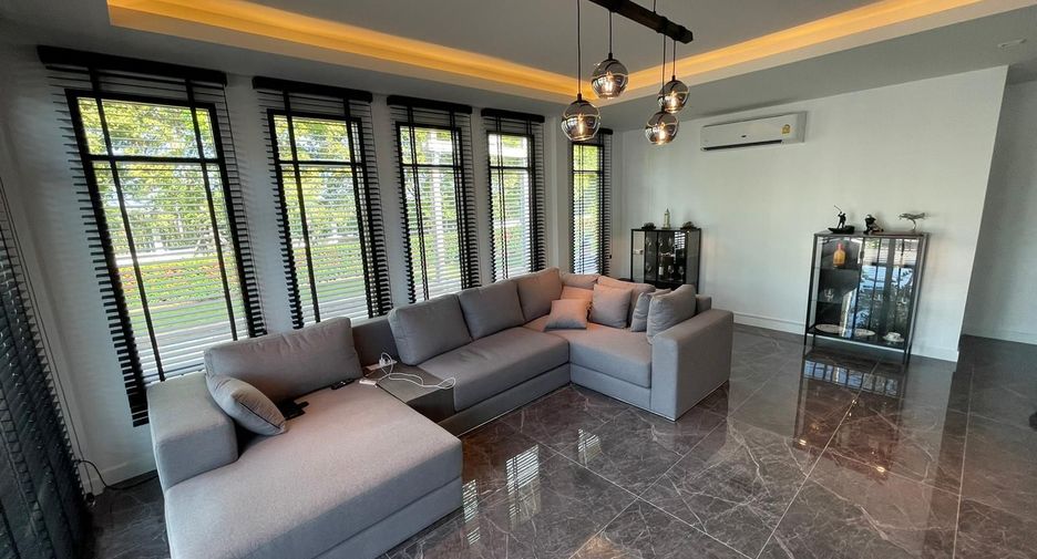For sale 4 bedrooms house in Bang Bua Thong, Nonthaburi