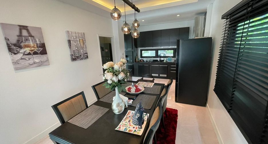 For sale 4 bedrooms house in Bang Bua Thong, Nonthaburi