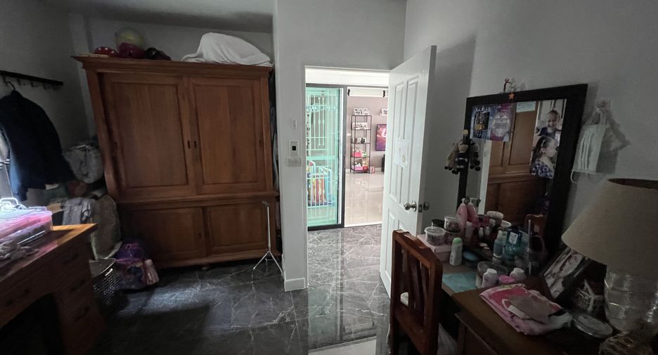 For sale 4 bedrooms house in Bang Bua Thong, Nonthaburi