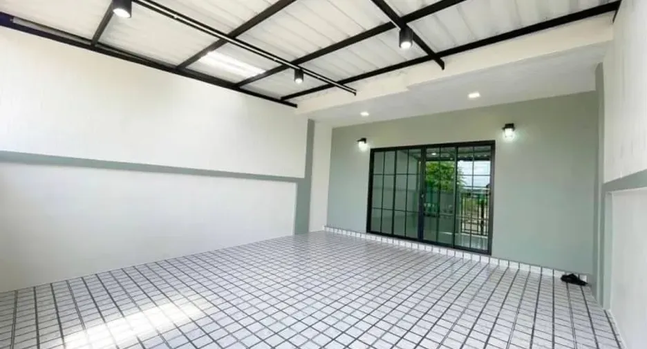 For sale 2 bedrooms townhouse in Bang Bua Thong, Nonthaburi