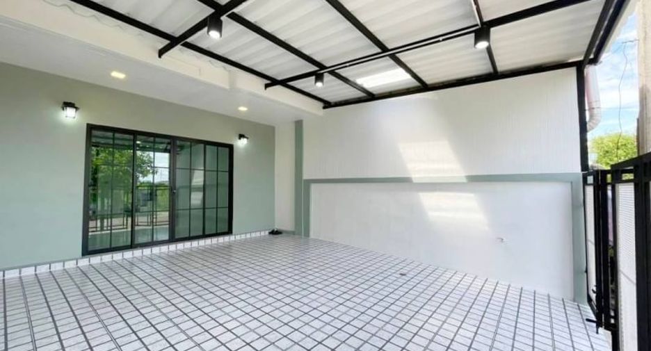 For sale 2 bedrooms townhouse in Bang Bua Thong, Nonthaburi