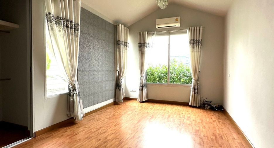 For sale 3 bedrooms house in Lam Luk Ka, Pathum Thani