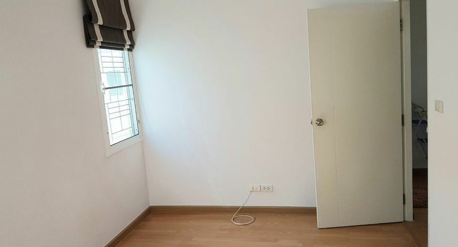 Haus zum Kauf mit 3 Zimmer in Bang Bua Thong, Nonthaburi
