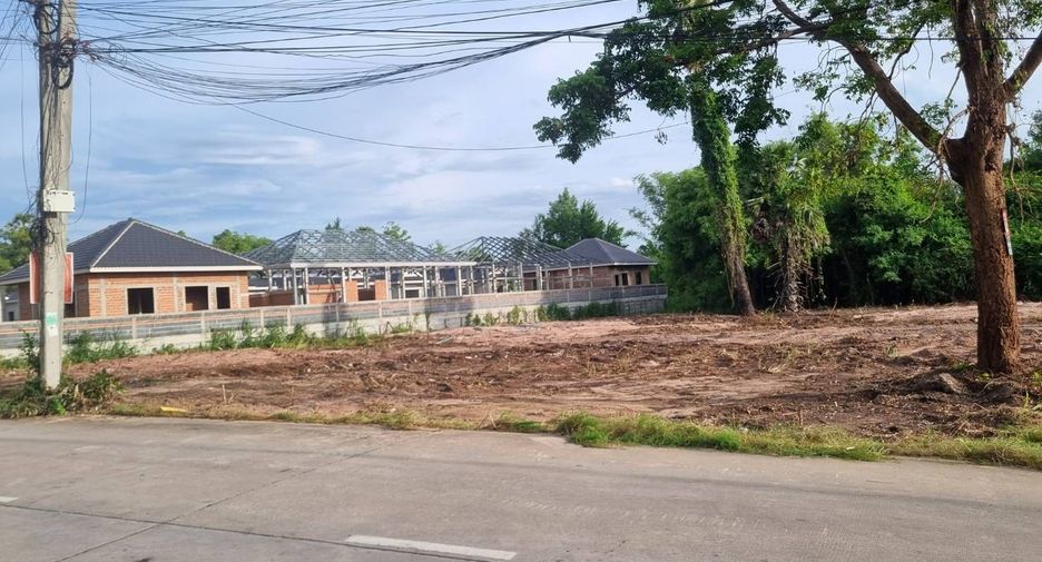 Продажа Участок в Mueang Chon Buri, Чонбури