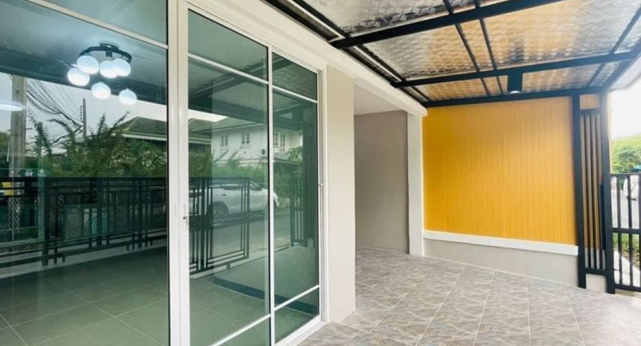 For sale 3 bedrooms townhouse in Bang Bua Thong, Nonthaburi