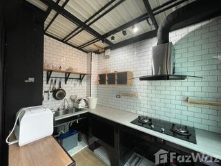 For sale 4 bedrooms townhouse in Mueang Pathum Thani, Pathum Thani