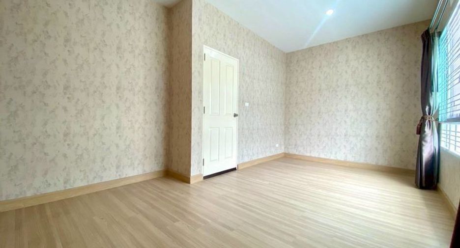 Reihenhaus zum Kauf mit 3 Zimmer in Bang Bua Thong, Nonthaburi