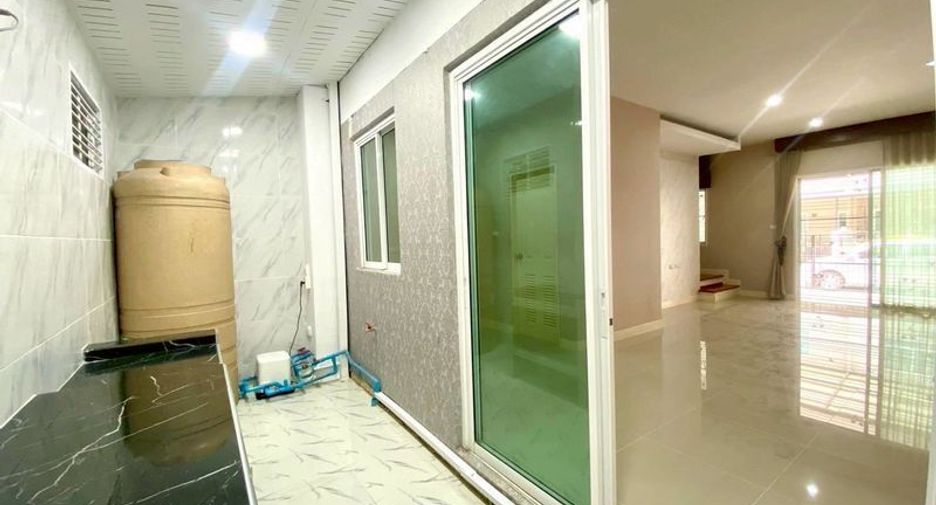 Reihenhaus zum Kauf mit 3 Zimmer in Bang Bua Thong, Nonthaburi