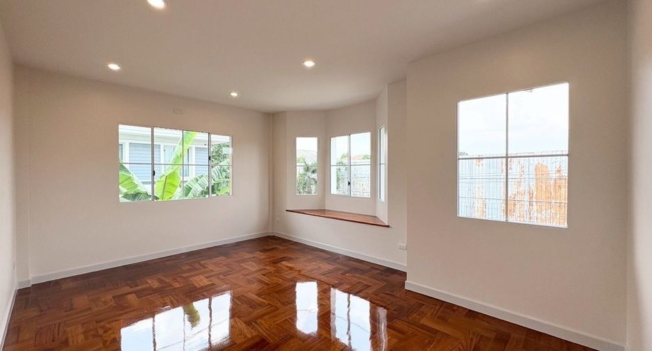 For sale 3 bedrooms house in Bang Kruai, Nonthaburi