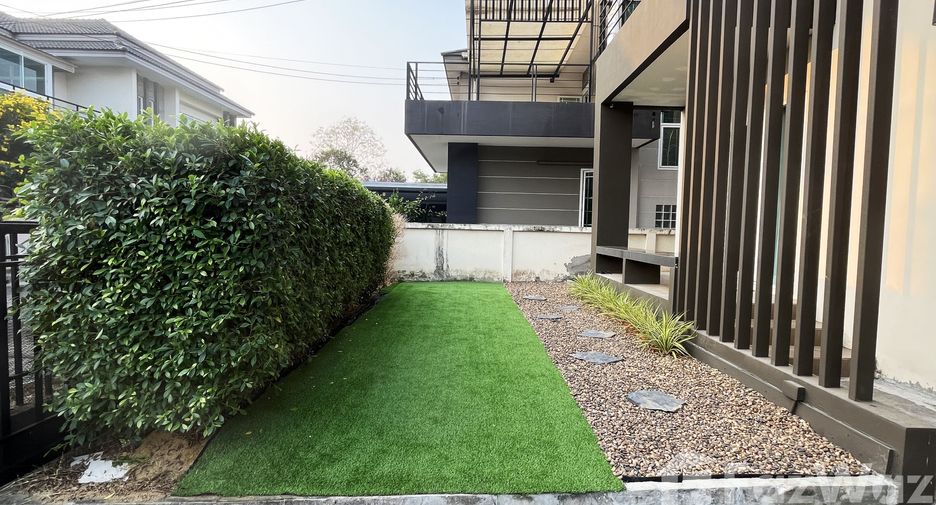 For sale 3 bedrooms house in Thanyaburi, Pathum Thani