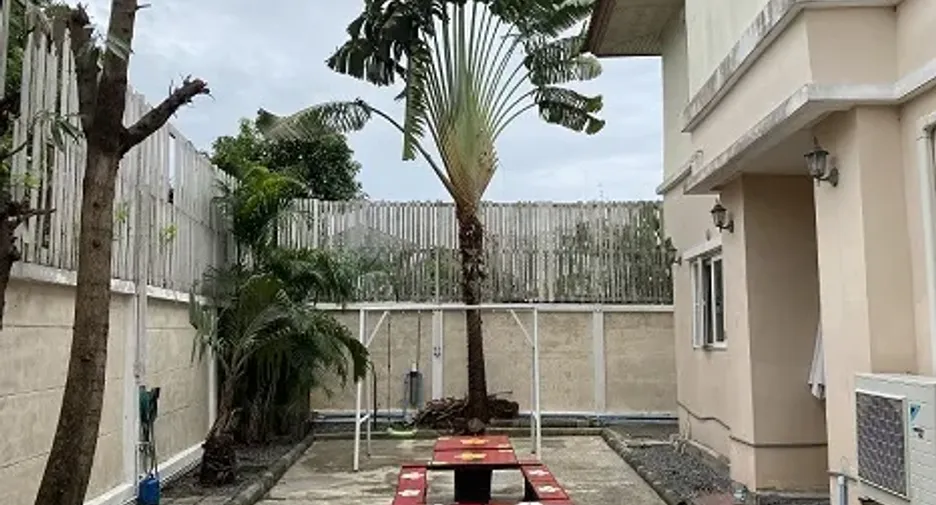 For rent 4 bedrooms house in Bang Kapi, Bangkok