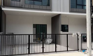 For sale 4 bedrooms townhouse in Bang Kruai, Nonthaburi