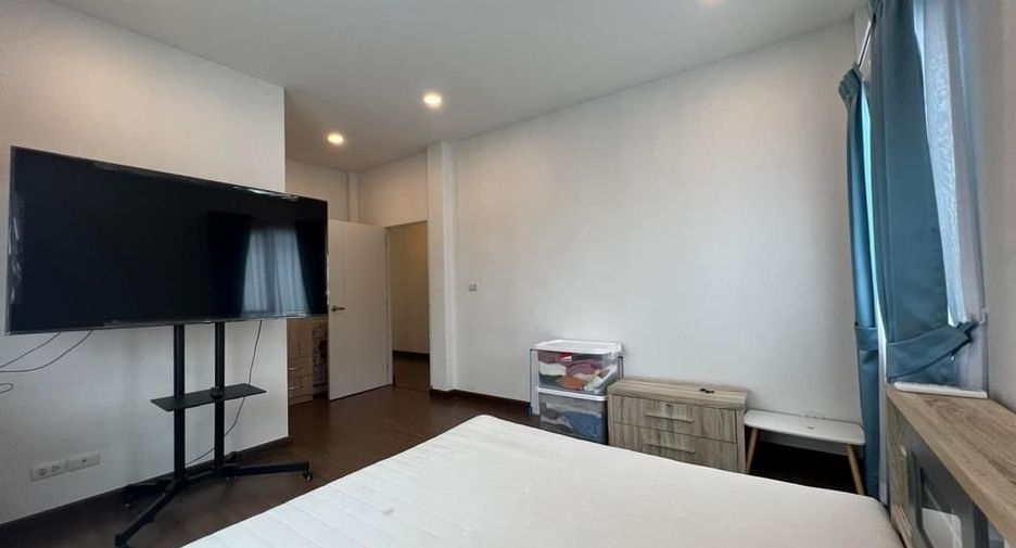 For rent 4 bedrooms house in Bang Kruai, Nonthaburi