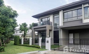 Haus zum Kauf mit 3 Zimmer in Sam Phran, Nakhon Pathom