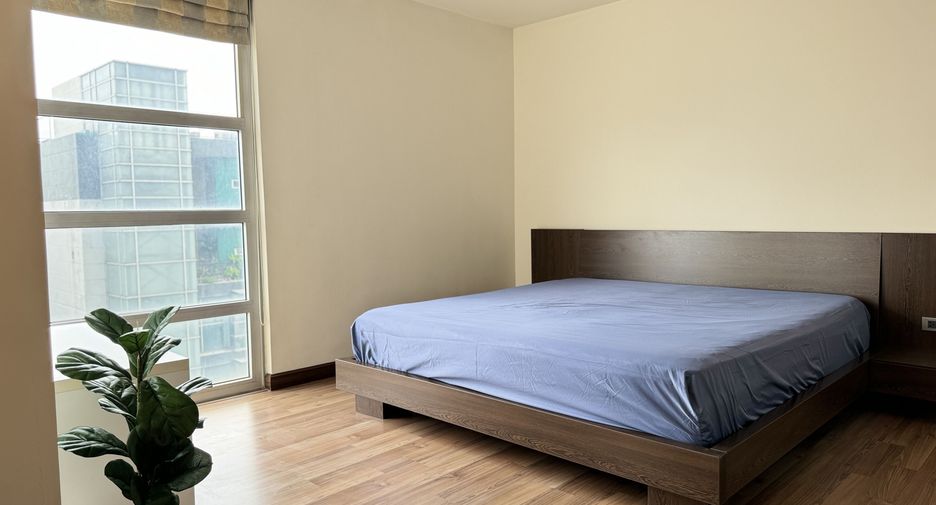 For rent 2 bedrooms condo in Pak Kret, Nonthaburi