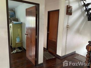 For sale 5 ベッドルーム house in Sam Phran, Nakhon Pathom