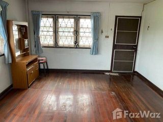 For sale 5 ベッドルーム house in Sam Phran, Nakhon Pathom