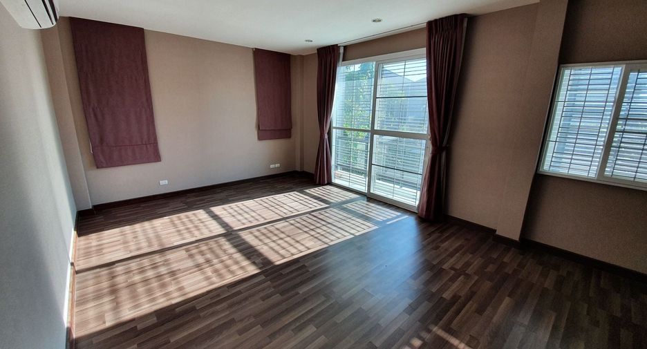 For sale 3 bedrooms house in Bang Kruai, Nonthaburi